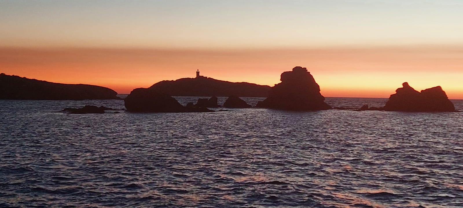 excursion catamaran var